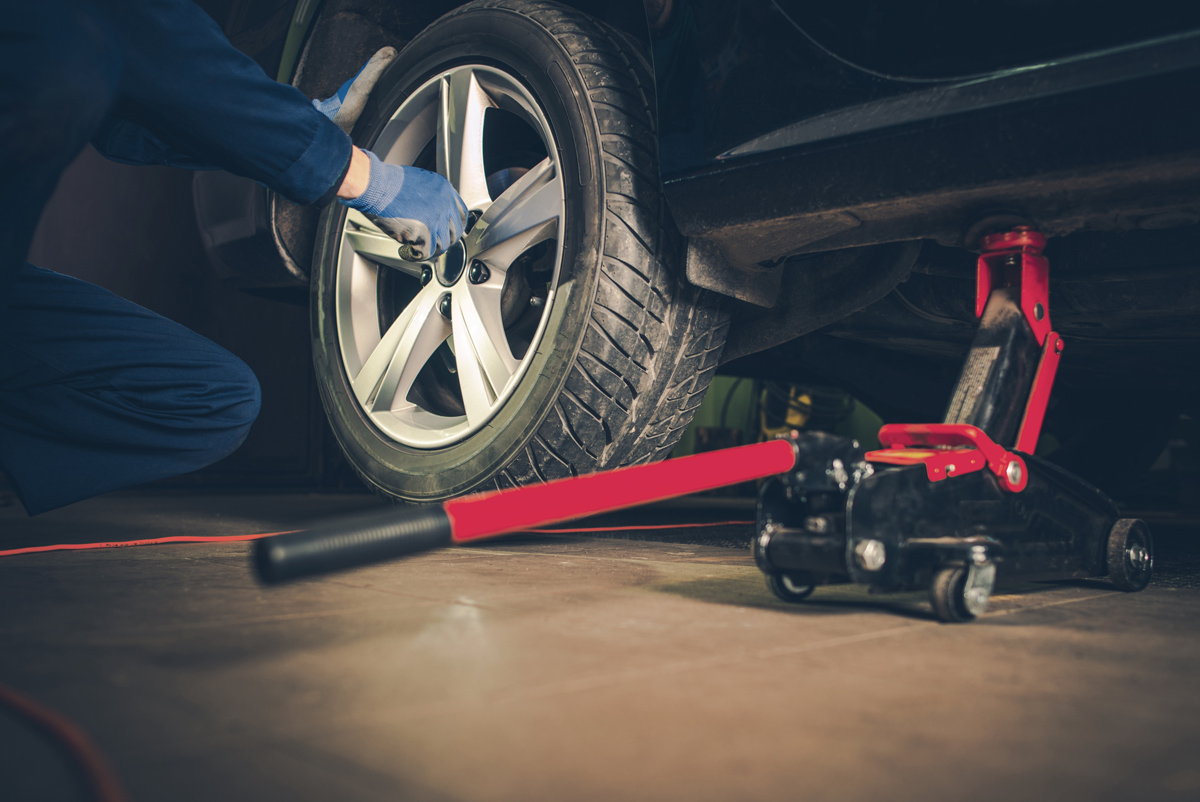 Tire Service | Deakins Precision Automotive